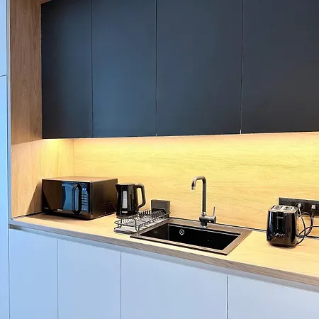 Aviva Living