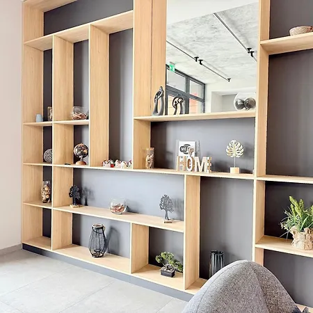 Aviva Living * 소피아